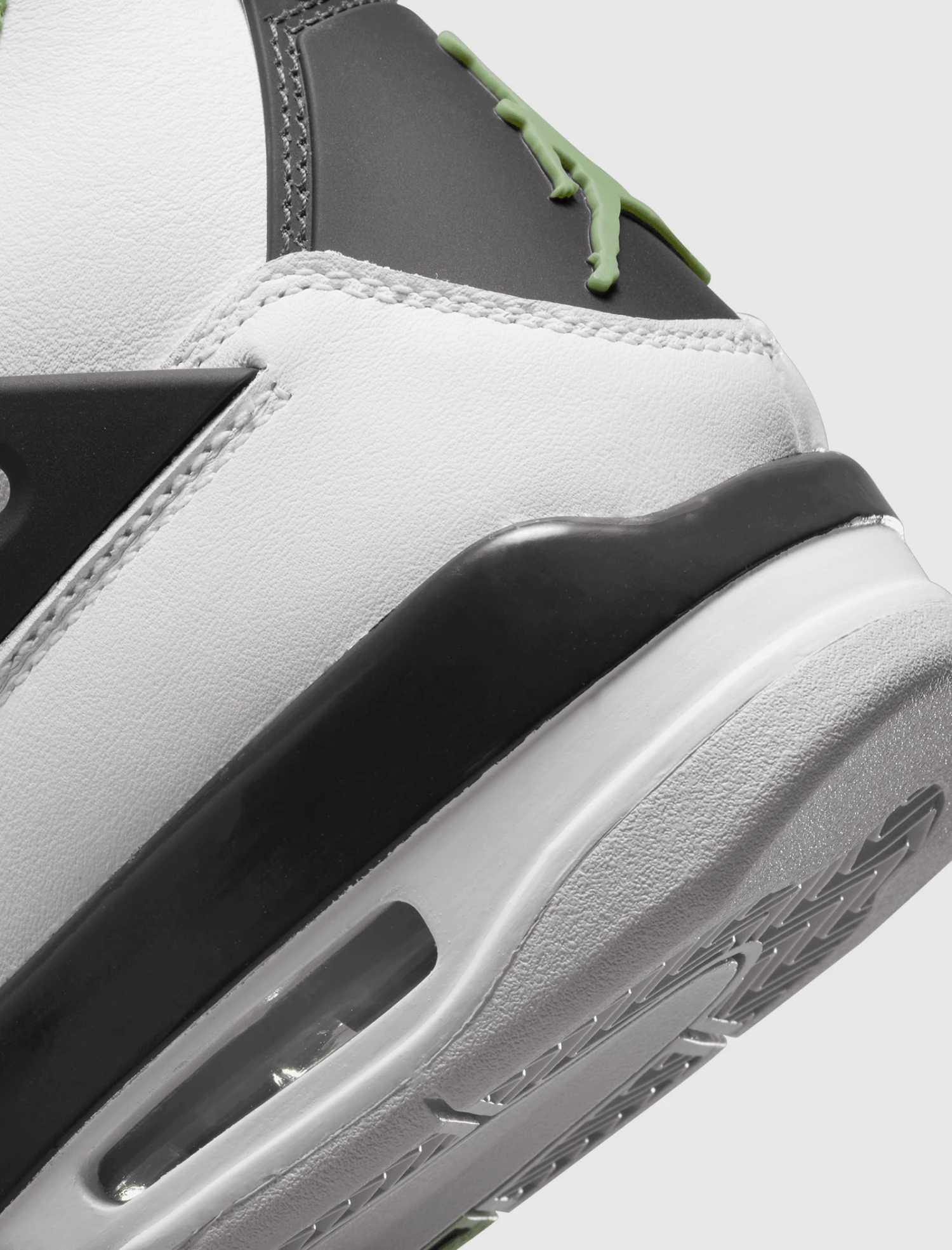 WOMEN'S AIR JORDAN 4 RETRO "OIL GREEN" 3 WOMEN'S AIR JORDAN 4 RETRO "OIL GREEN" - Image 3