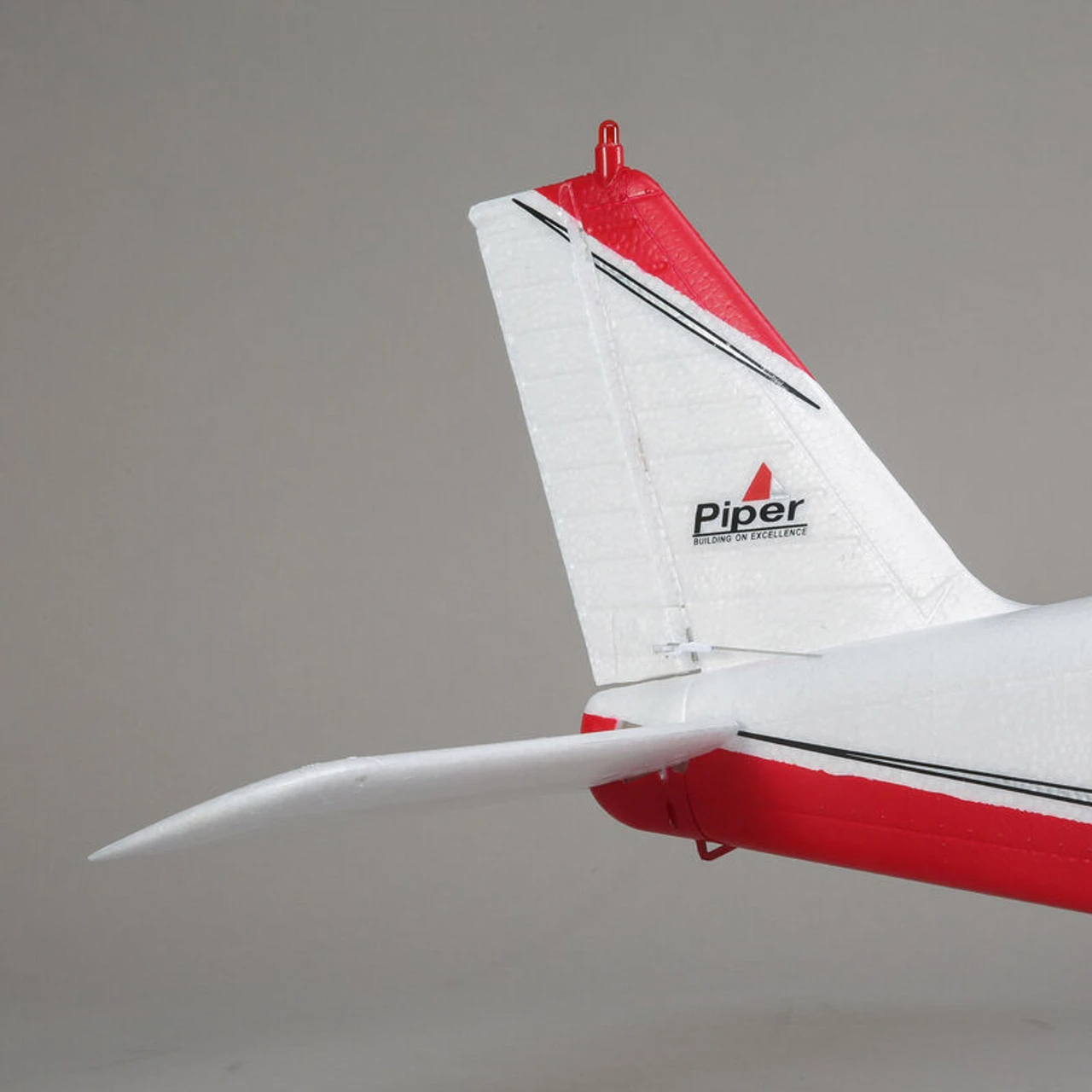 EFL54500 E-FLITE Cherokee 1.3m BNF Basic With AS3X And SAFE Select 10 EFL54500 E-FLITE Cherokee 1.3m BNF Basic With AS3X And SAFE Select - Image 10