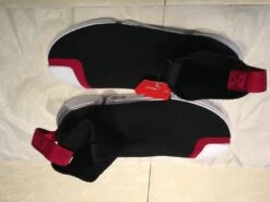 Li-Ning 2017 Wade Essence 2 Men's Sports Lifestyle Shoes -Magical Ears Collectibles Shop wade essence 2 white black red 1